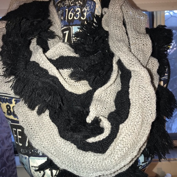 Infinity scarf - Picture 8 of 8